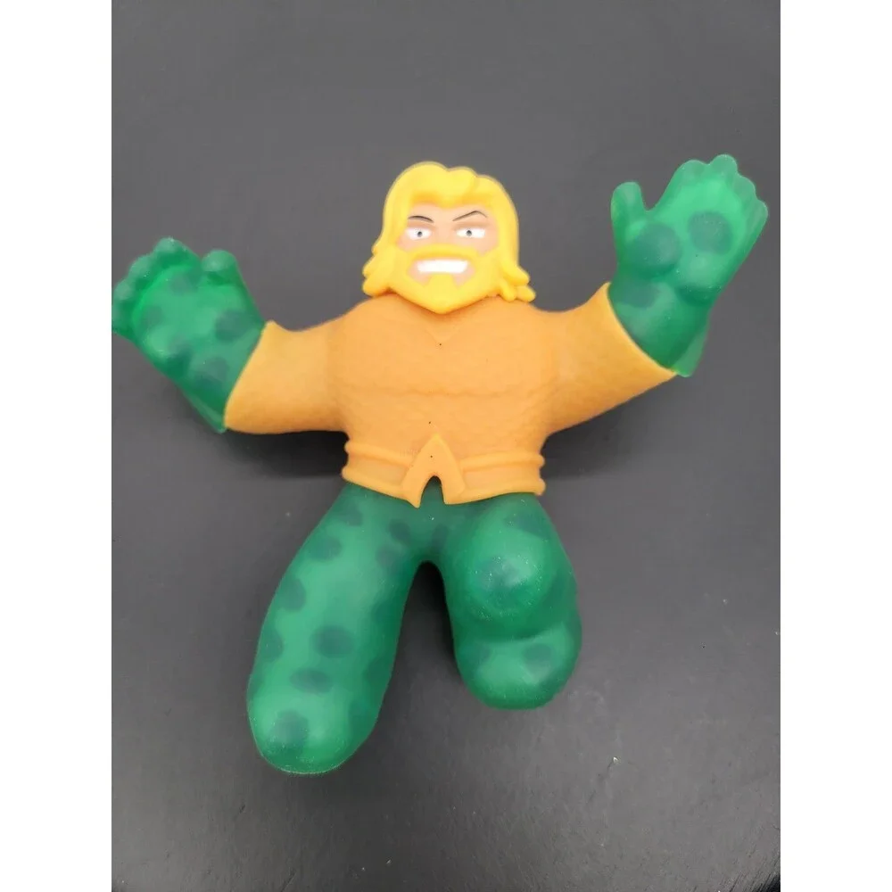 DC Heroes of Goo Jit Zu Hero Pack Aquaman Squishy Stretchy Heroes, 5
